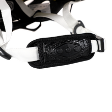 Safe-Tec TYR-3 Bicycle Helmet with Wireless Turn Signal, Bluetooth Technology & MIPS