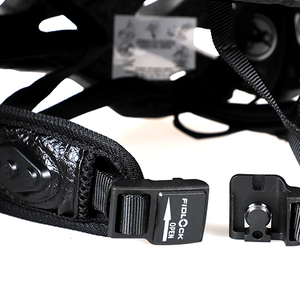 Safe-Tec TYR-2 Bicycle Helmet with Wireless Turn Signal and Bluetooth Technology
